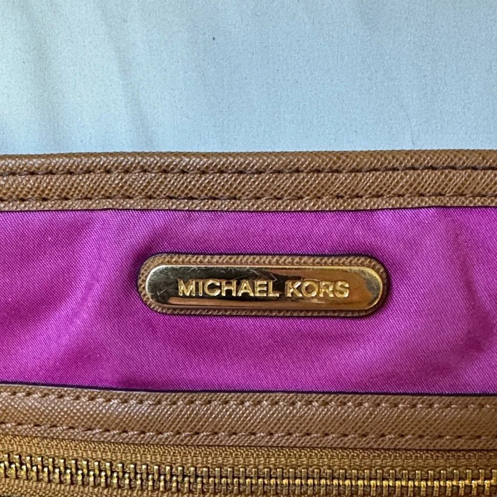Michael Kors Nylon Crossbody‎ Bag – Fuchsia & Tan Trim